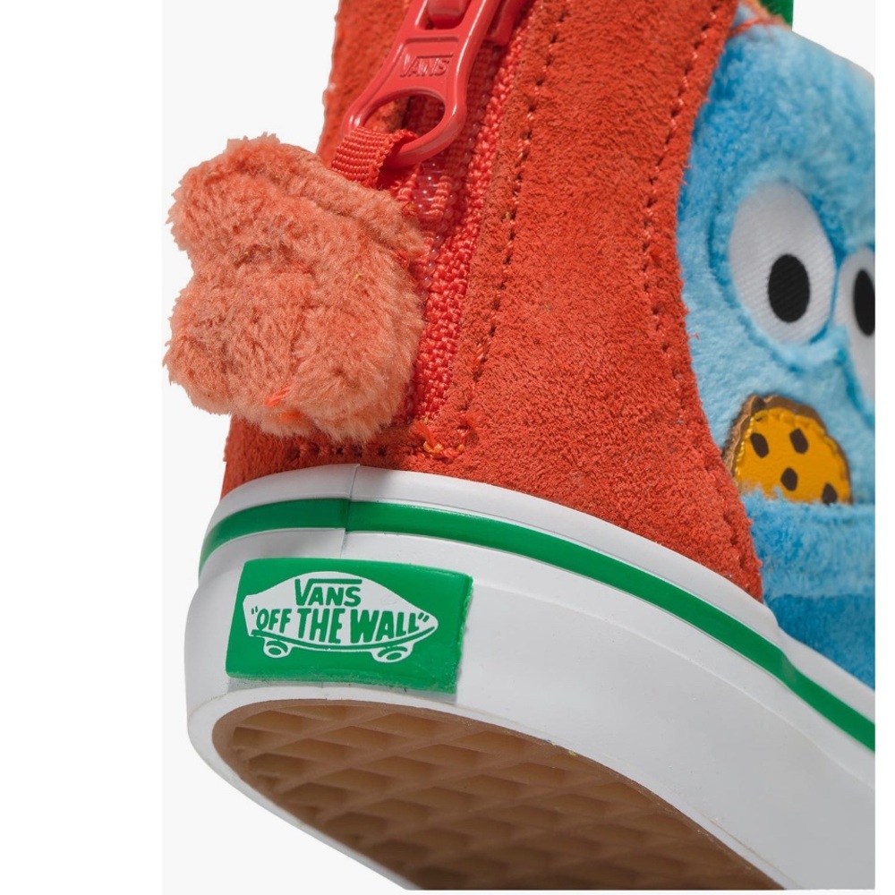 🚫SOLD🚫🐦‍🔥🐤NEW Kids x Sesame Street Sk8-Hi Zip Sneakers 10C limited edition 🍊🧡🔸🐥 - Picture 4 of 8